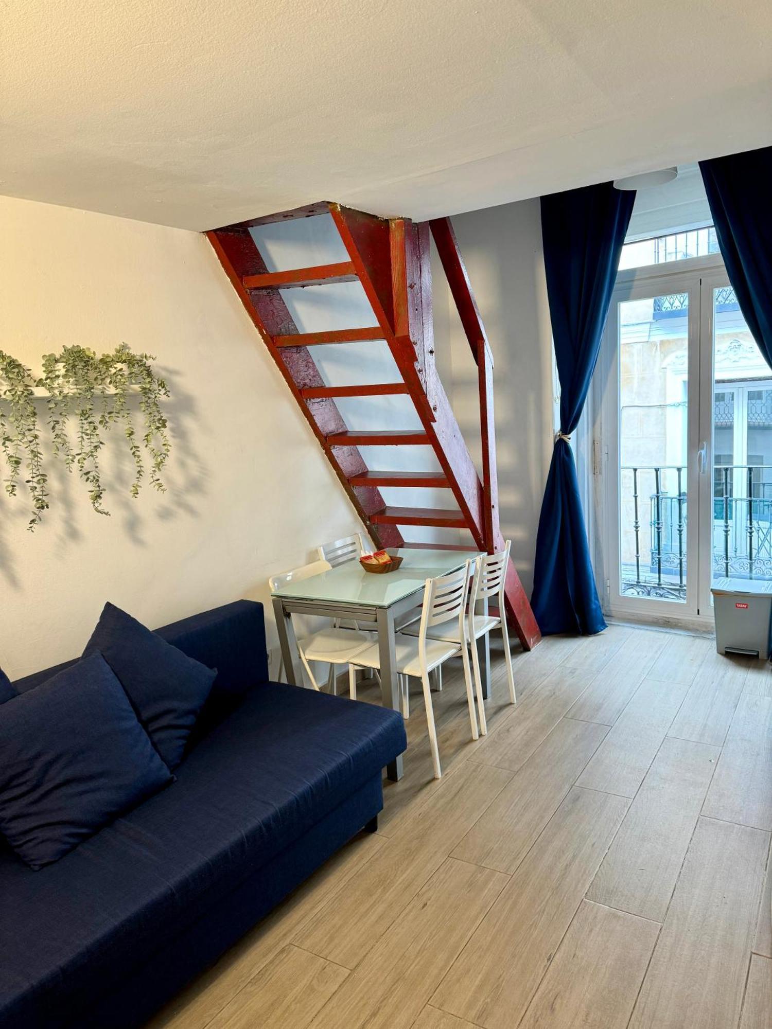 Apartamento Exterior Con Balcon En El Corazon De Chueca, Gran Via Madrid Bagian luar foto
